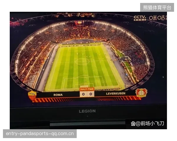 AC米兰前场连线撕破对手布防——战术之光照亮现代前场