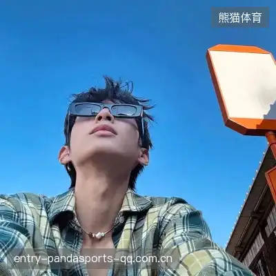 晏楚凌